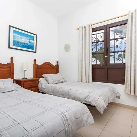 Vila Antonio *