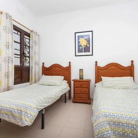 Vila Antonio *