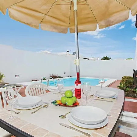 Antonio Villa Costa Teguise